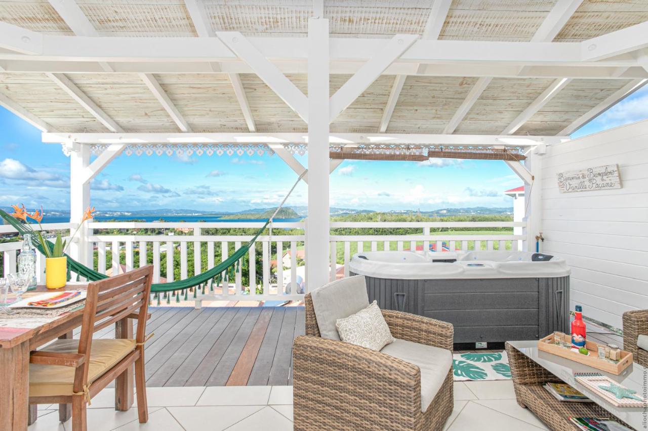 Bungalow Vanille Pacane - Vue Mer Avec Spa Prive Les Trois-Ilets Luaran gambar